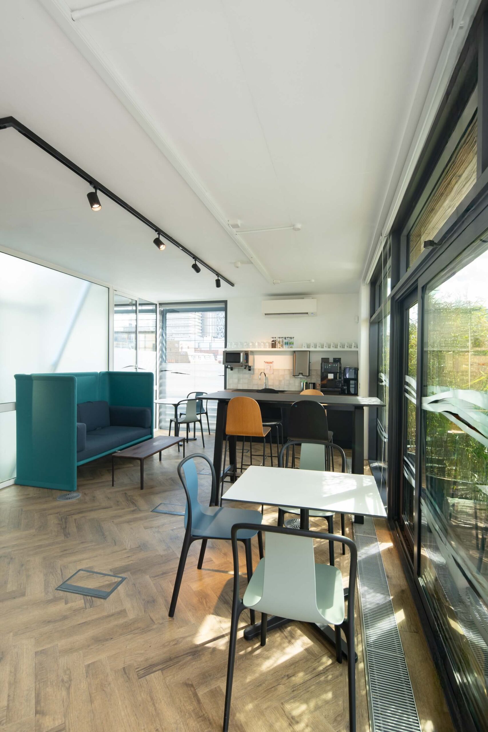 London Borough Offices 34